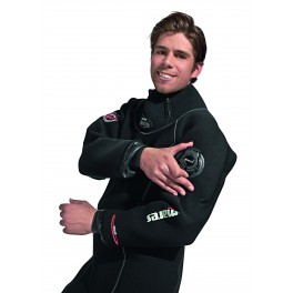 Traje Seco Mares PRO FIT Traje Seco Mares PRO FIT